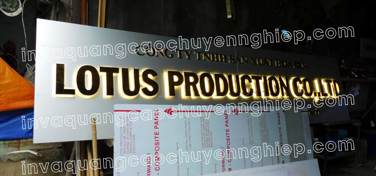 Chữ nổi inox gắn đèn Led hắt sáng chân bảng hiệu công ty lotus 2