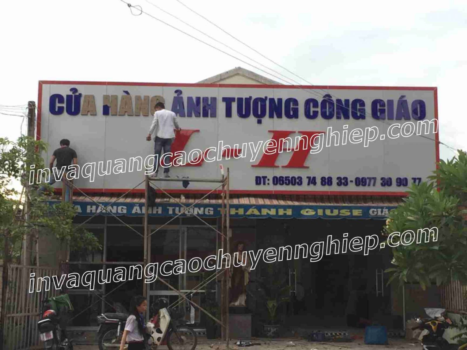 Tuyển 5 thợ làm biển quảng cáo tại Hà Nội đi làm ngay